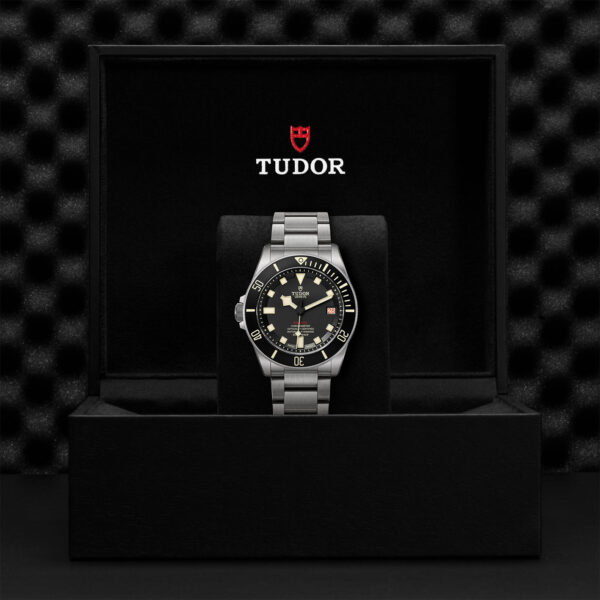 M25610TNL-0001